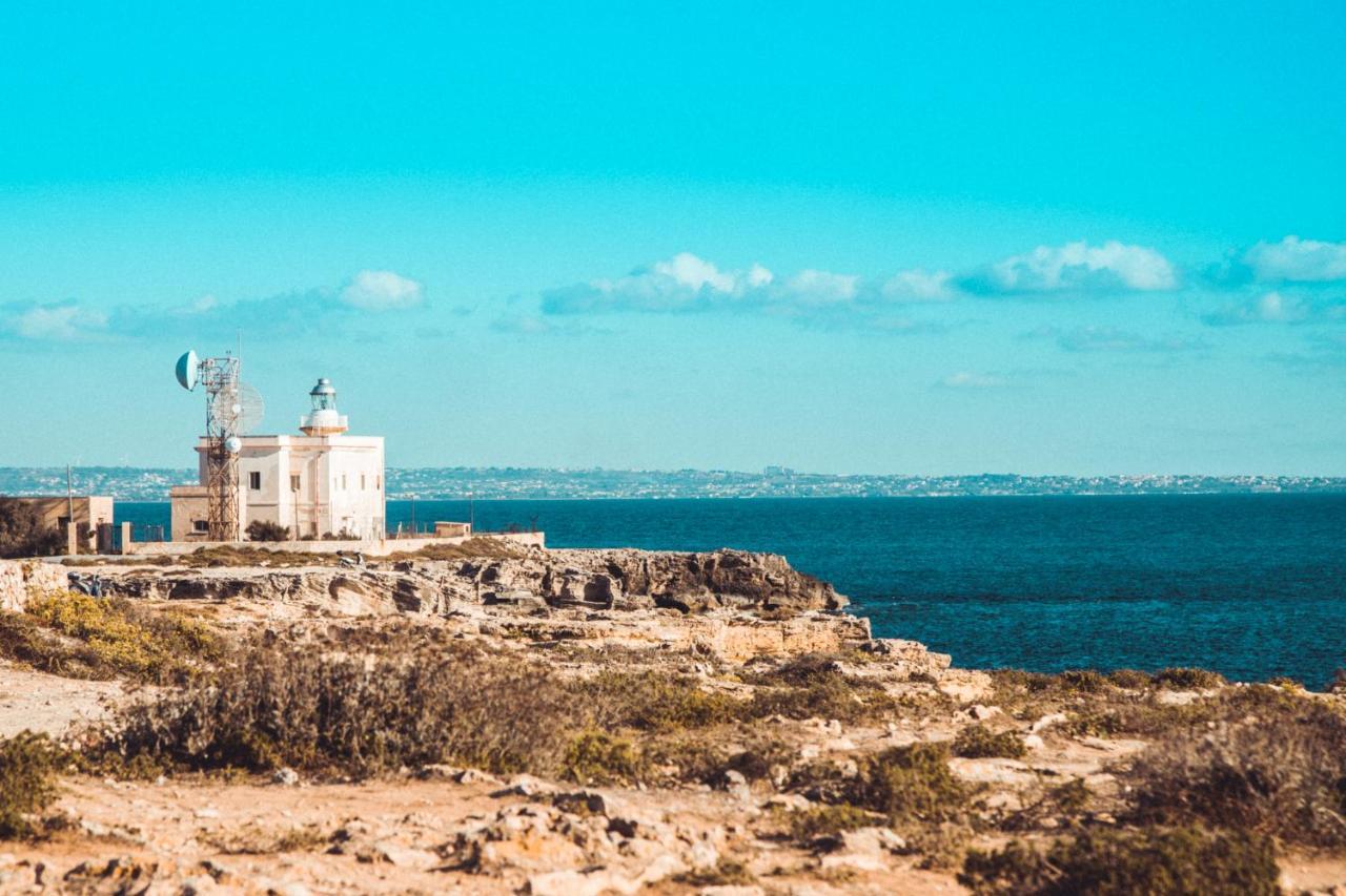 Resort Cala La Luna Favignana Bagian luar foto