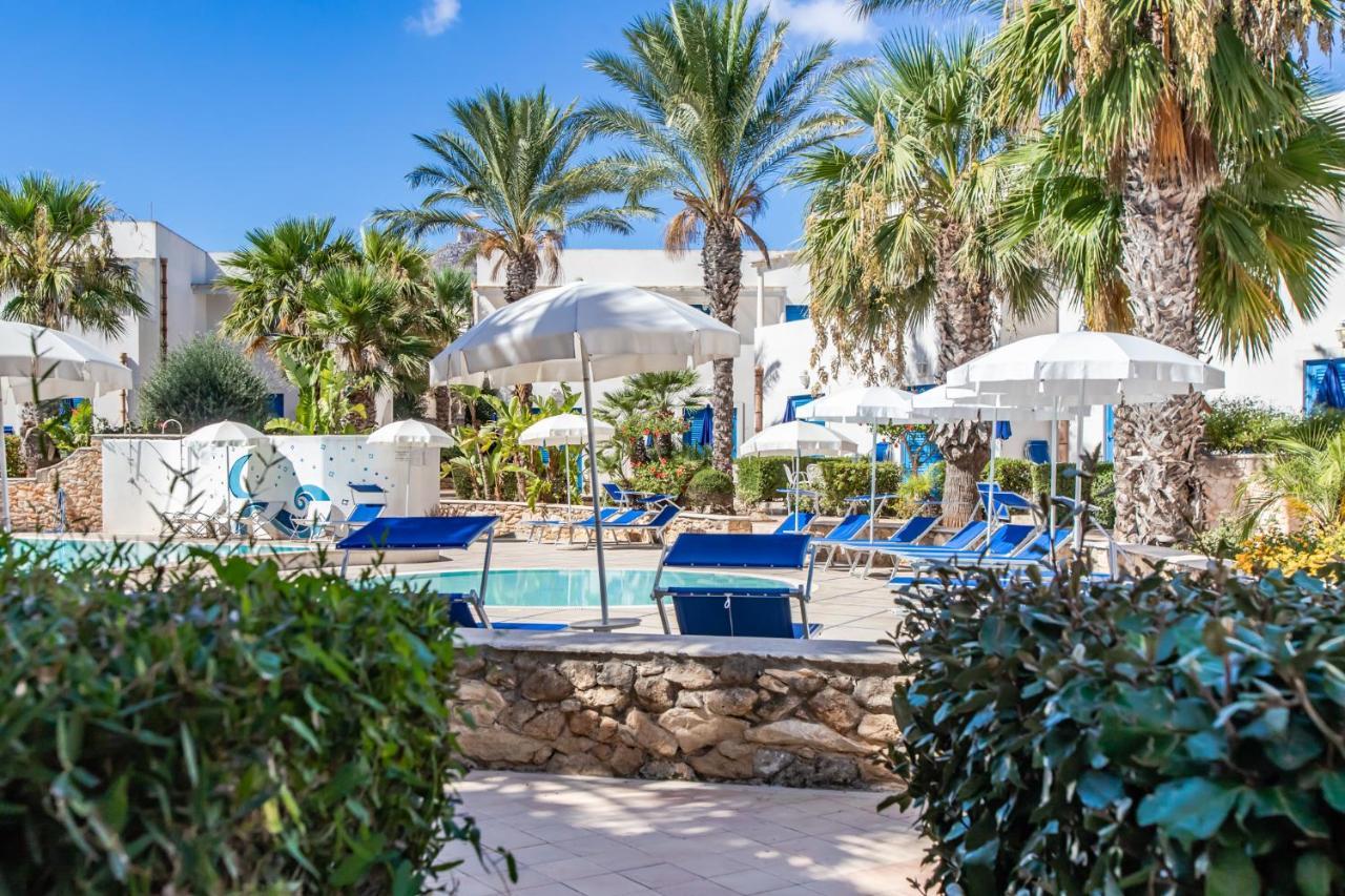 Resort Cala La Luna Favignana Bagian luar foto