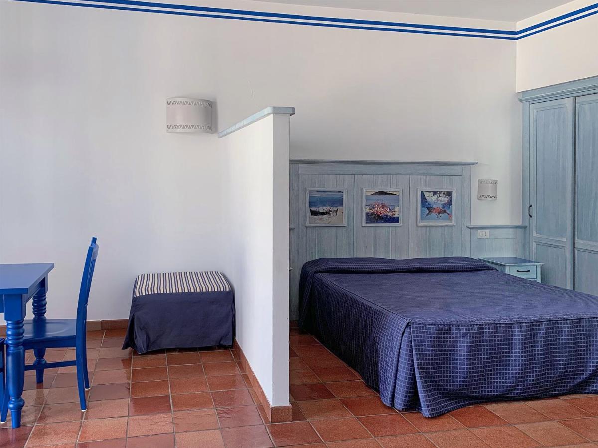 Resort Cala La Luna Favignana Bagian luar foto