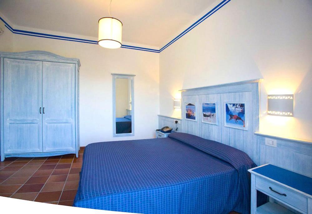 Resort Cala La Luna Favignana Bagian luar foto