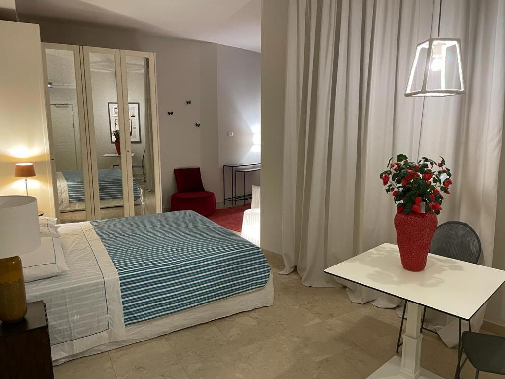 Resort Cala La Luna Favignana Bagian luar foto